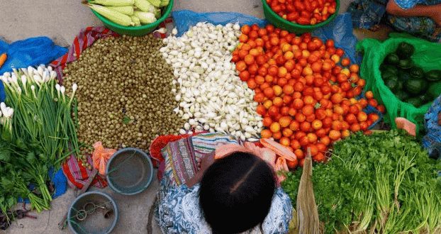 أسعار الخضروات اليوم بسوق العبور

